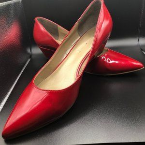 Bandolino Low Heeled Wedges in Red Patent Leather Size 7.5
